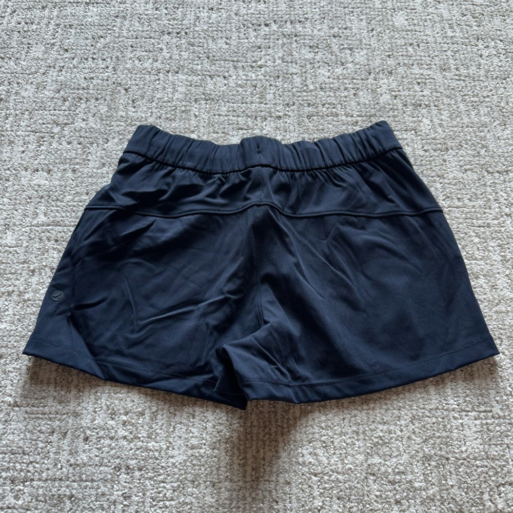 CRZ YOGA Navy Shorts Size XS - Picture 2 of 2